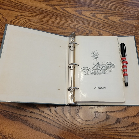 Vintage Erasable Recipe Book - Picture 4 of 7